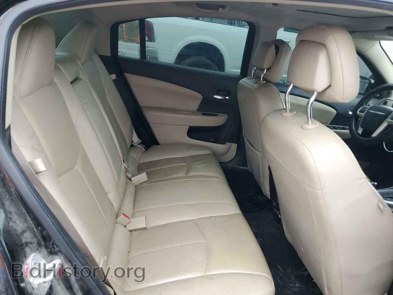 2012 CHRYSLER 200 - VIN: 1C3CCBCG6CN107820 - Фото 10