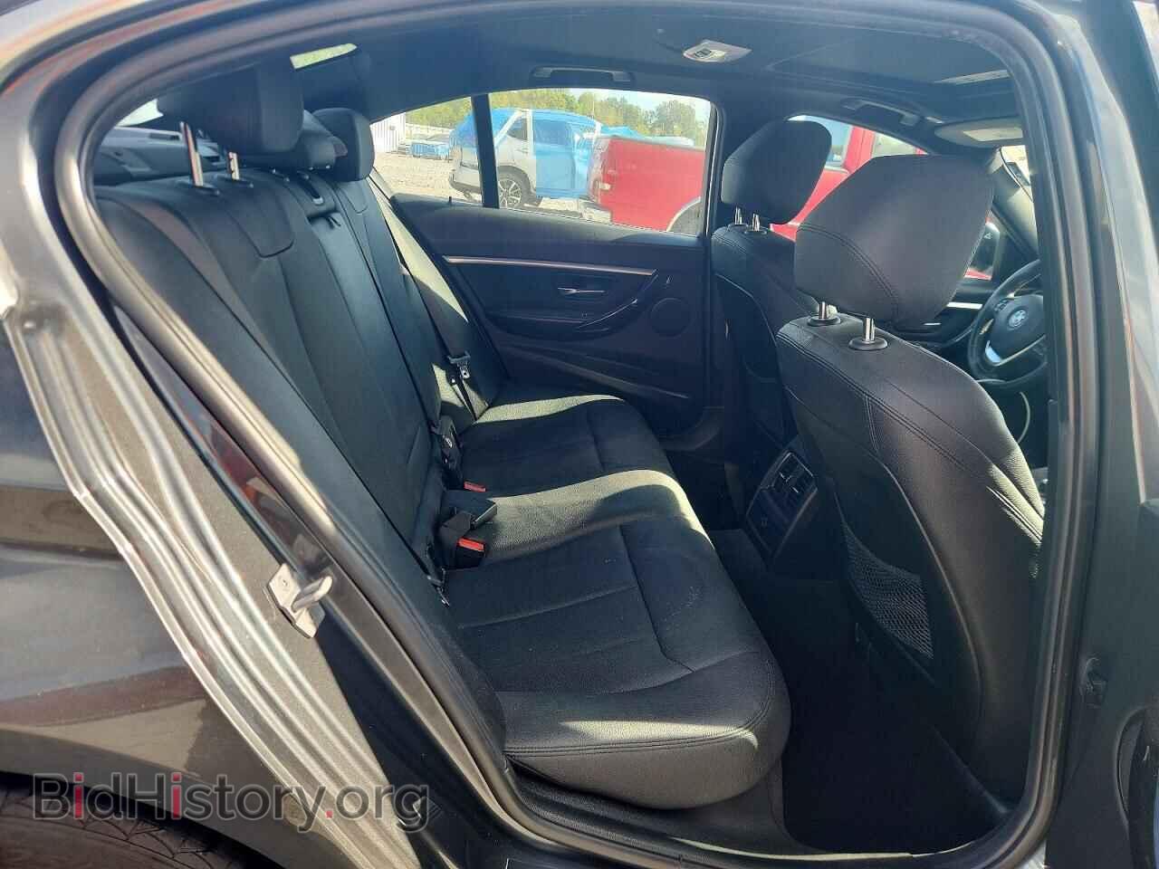 2018 BMW 3 SERIES - VIN: WBA8B9G52JNV00360 - Photo 10