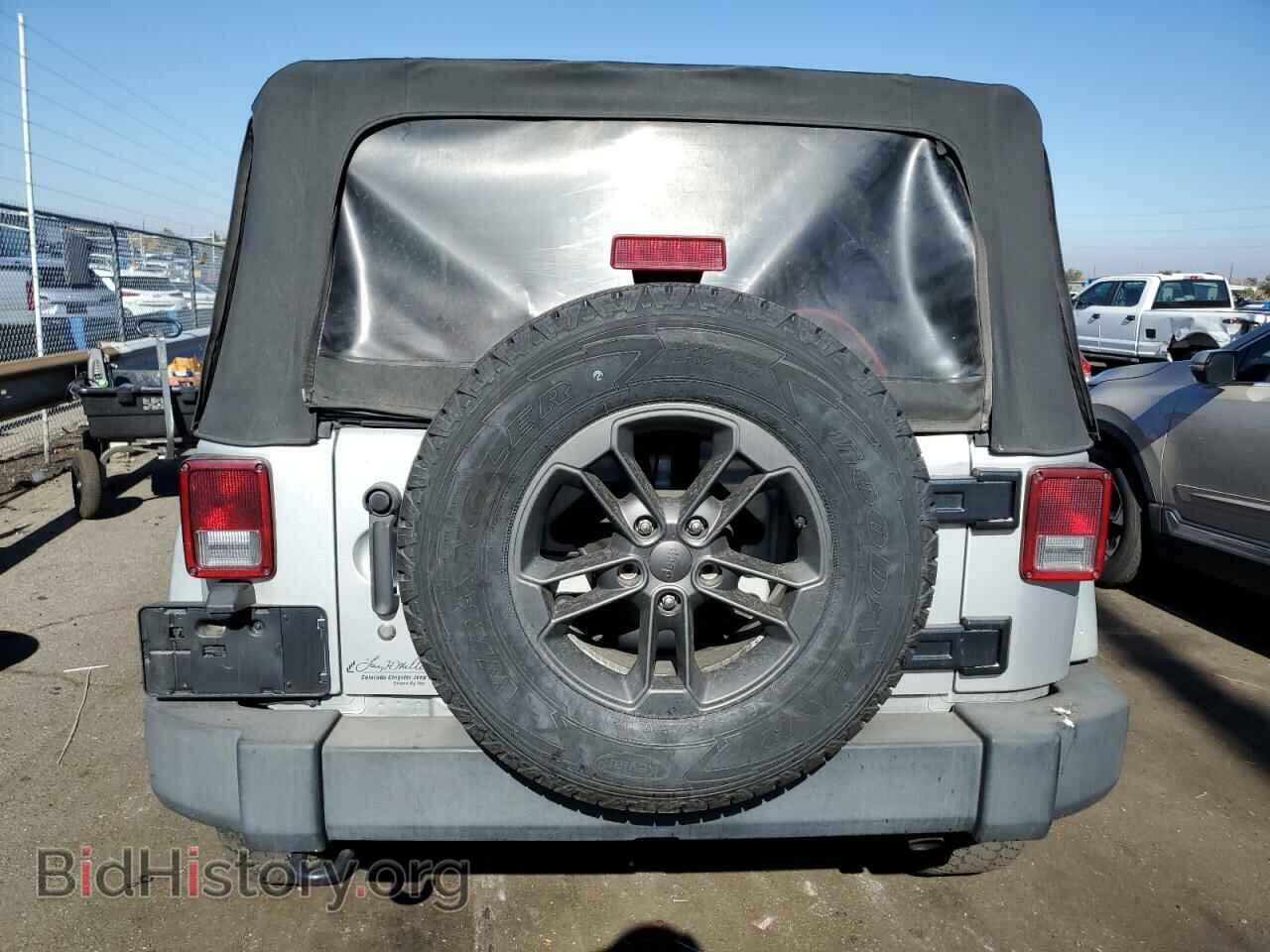 2011 JEEP WRANGLER - VIN: 1J4AA2D10BL532876 - Фото 6