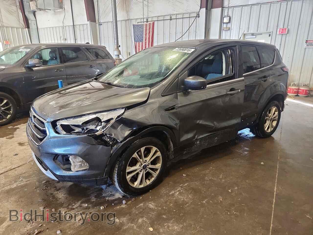 2017 Ford ESCAPE SE (VIN 1FMCU9G92HUB67681) — photo 1 of 14, Copart, damage: side