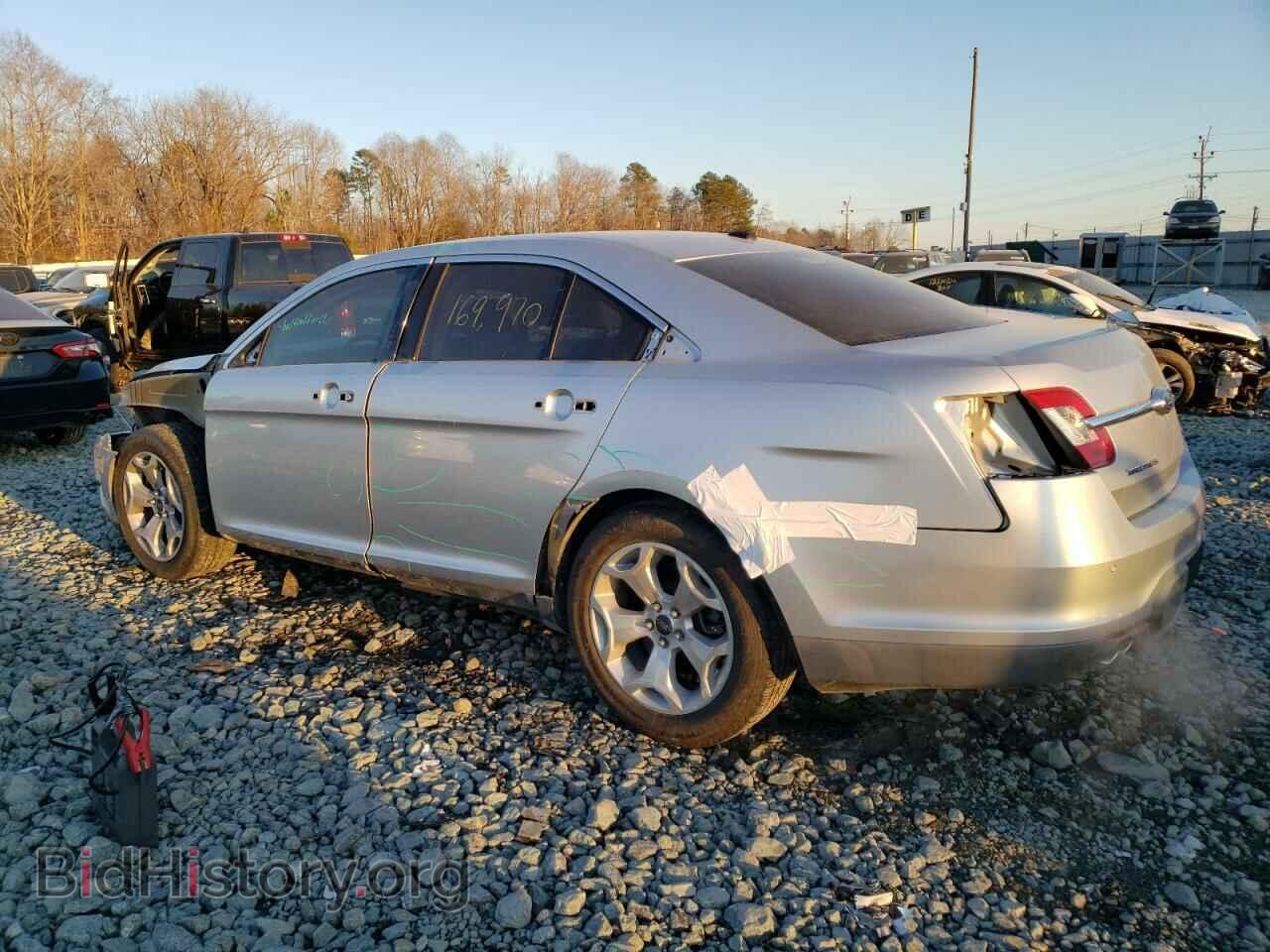 2011 FORD TAURUS - VIN: 1FAHP2EW4BG175262 - Photo 2