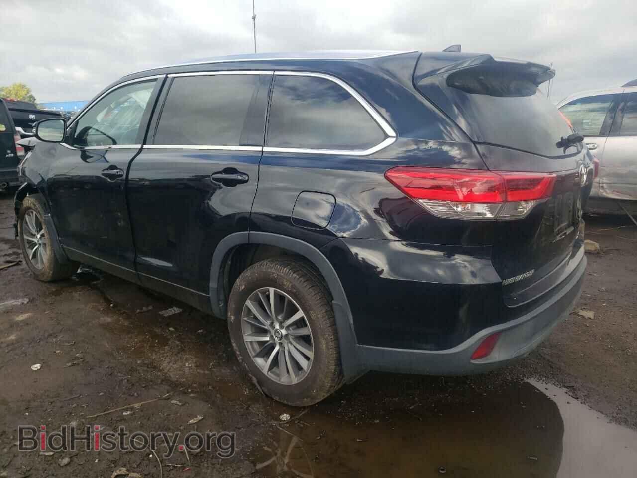 2018 TOYOTA HIGHLANDER - VIN: 5TDJZRFHXJS533838 - Фото 2