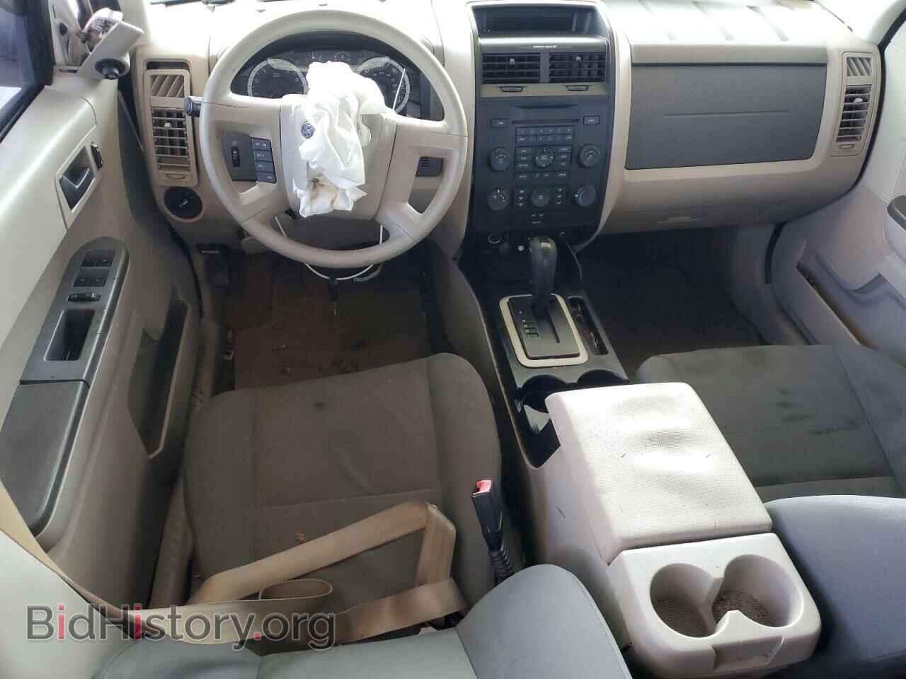 2010 FORD ESCAPE - VIN: 1FMCU0C70AKB80558 - Фото 8