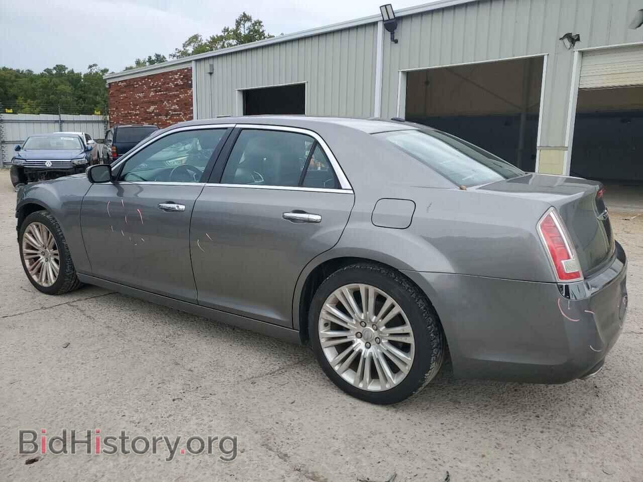 2011 CHRYSLER 300 - VIN: 2C3CA6CT9BH531431 - Фото 2