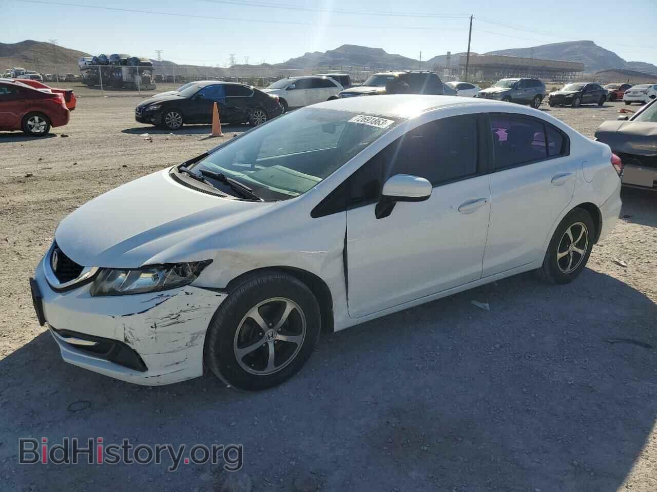 Фотография 19XFB2F74FE217233 - HONDA CIVIC 2015