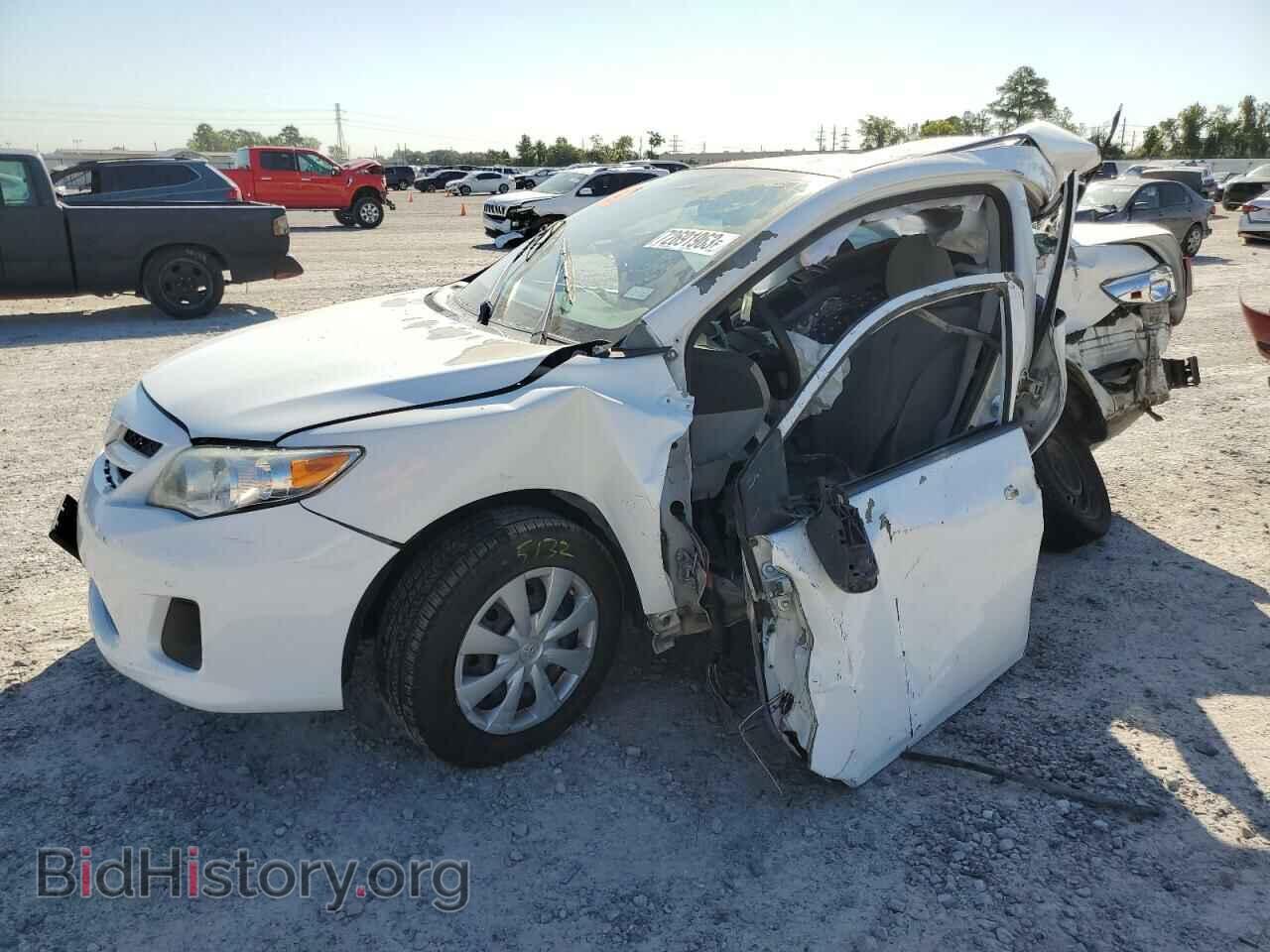 Photo 5YFBU4EE0DP110695 - TOYOTA COROLLA 2013