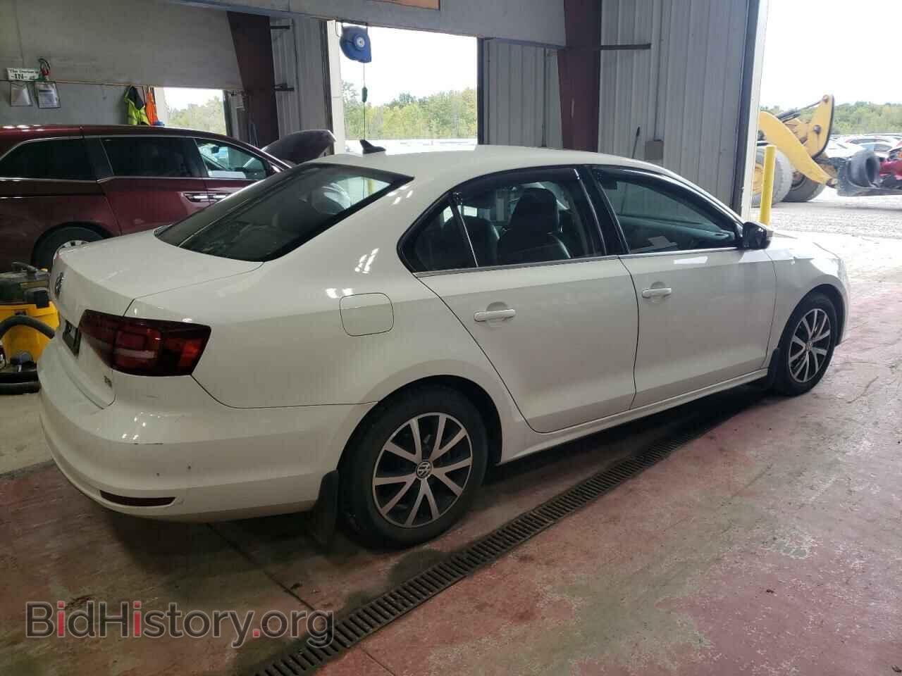 2017 VOLKSWAGEN JETTA - VIN: 3VWDB7AJ3HM359831 - Фото 3