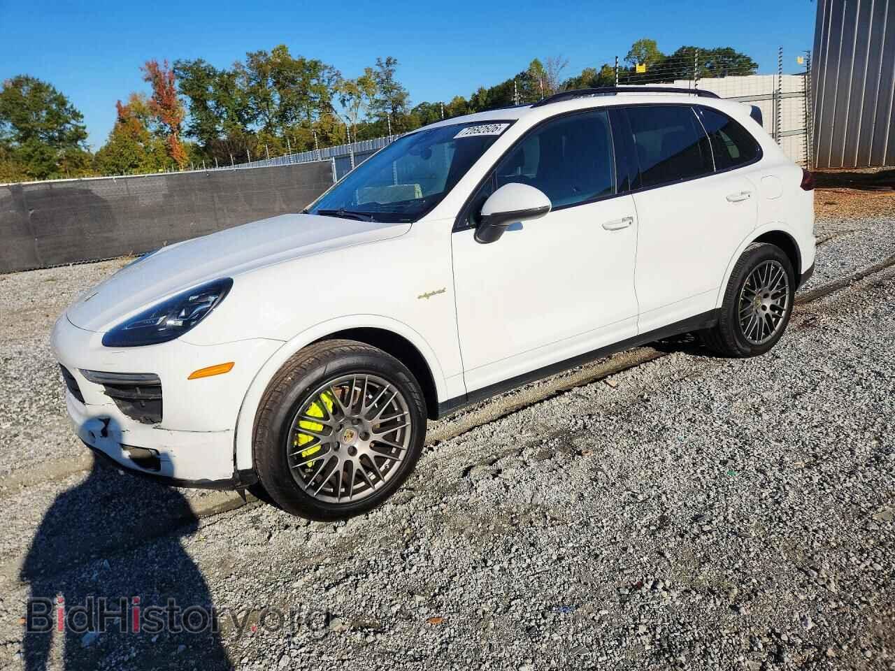 Фотография WP1AE2A27HLA75594 - PORSCHE CAYENNE 2017