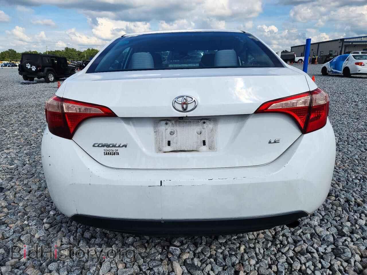 2018 TOYOTA COROLLA - VIN: 5YFBURHE0JP825657 - Фото 6