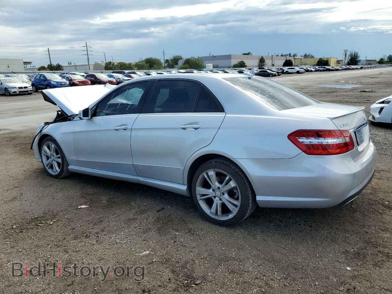 2013 MERCEDES-BENZ E-CLASS - VIN: WDDHF5KB6DA733205 - Фото 2