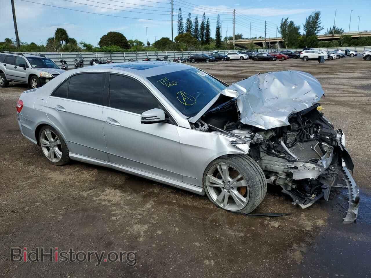 2013 MERCEDES-BENZ E-CLASS - VIN: WDDHF5KB6DA733205 - Фото 4
