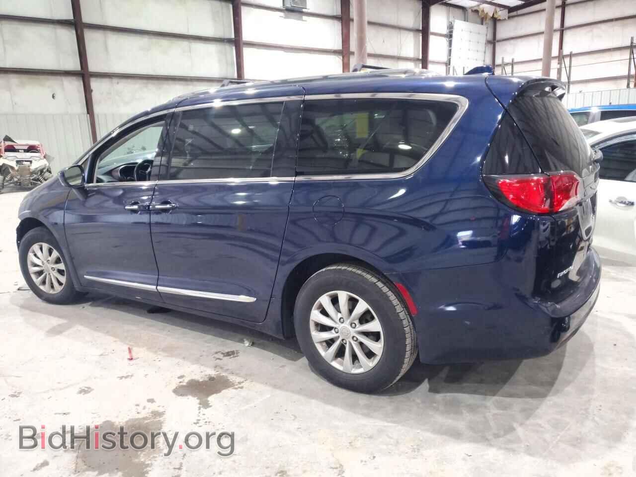 2019 CHRYSLER PACIFICA - VIN: 2C4RC1BG6KR554537 - Фото 2
