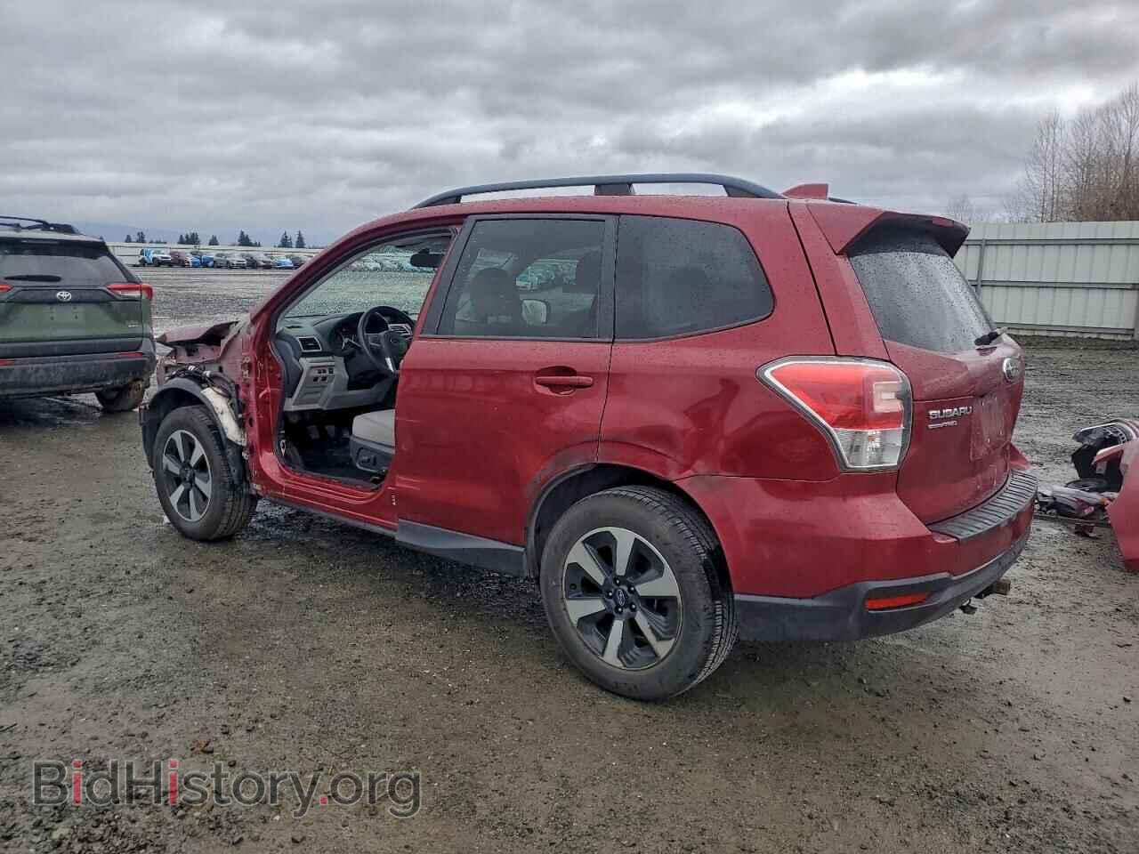 2018 SUBARU FORESTER - VIN: JF2SJAEC8JG514459 - Фото 2