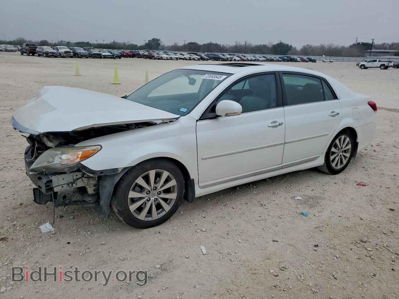 Photo 4T1BK3DB7BU393230 - TOYOTA AVALON 2011