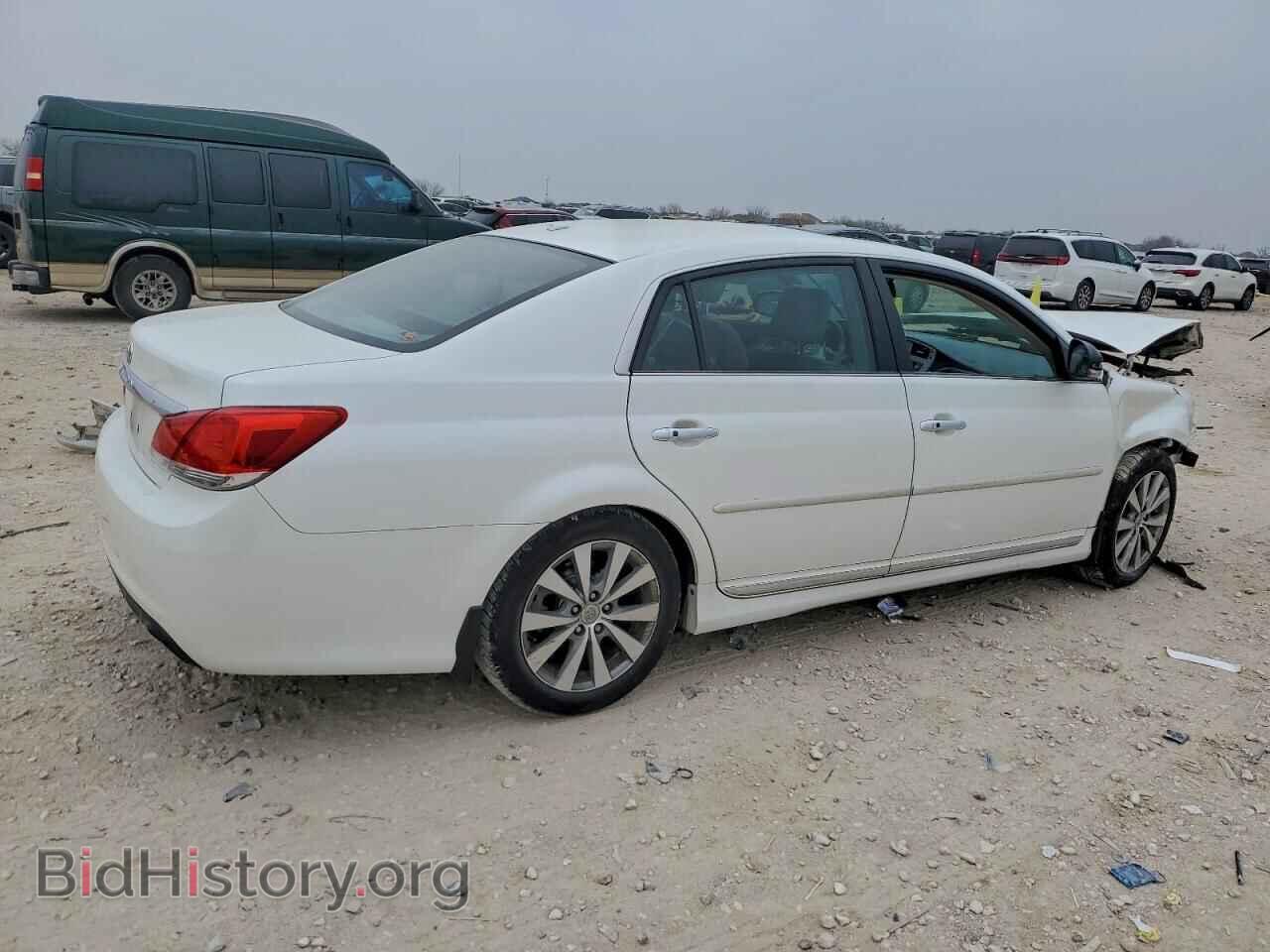 2011 TOYOTA AVALON - VIN: 4T1BK3DB7BU393230 - Фото 3