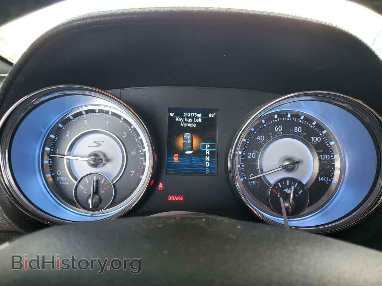 2014 CHRYSLER 300 - VIN: 2C3CCAGG3EH283711 - Фото 9