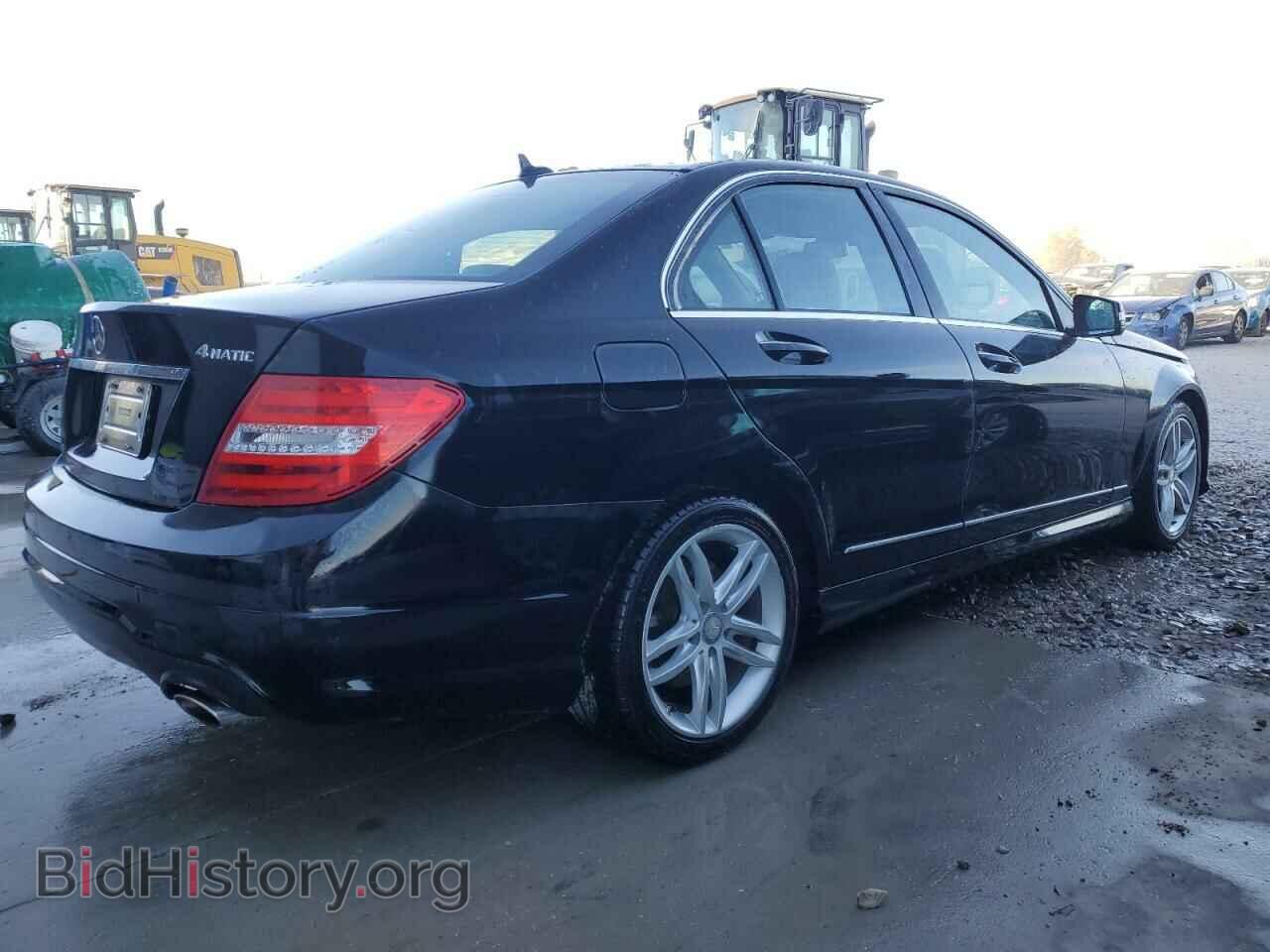 2014 MERCEDES-BENZ C-CLASS - VIN: WDDGF8AB8EA937357 - Фото 3
