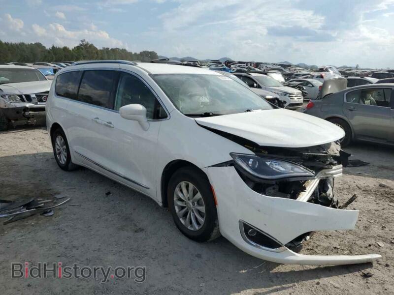 2019 Chrysler PACIFICA (VIN 2C4RC1BG2KR651119) — фото 4 из 13