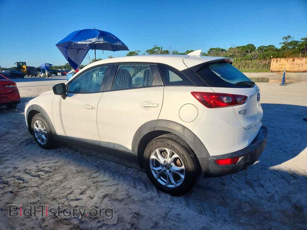 2017 MAZDA CX-3 - VIN: JM1DKFB79H0163637 - Photo 2