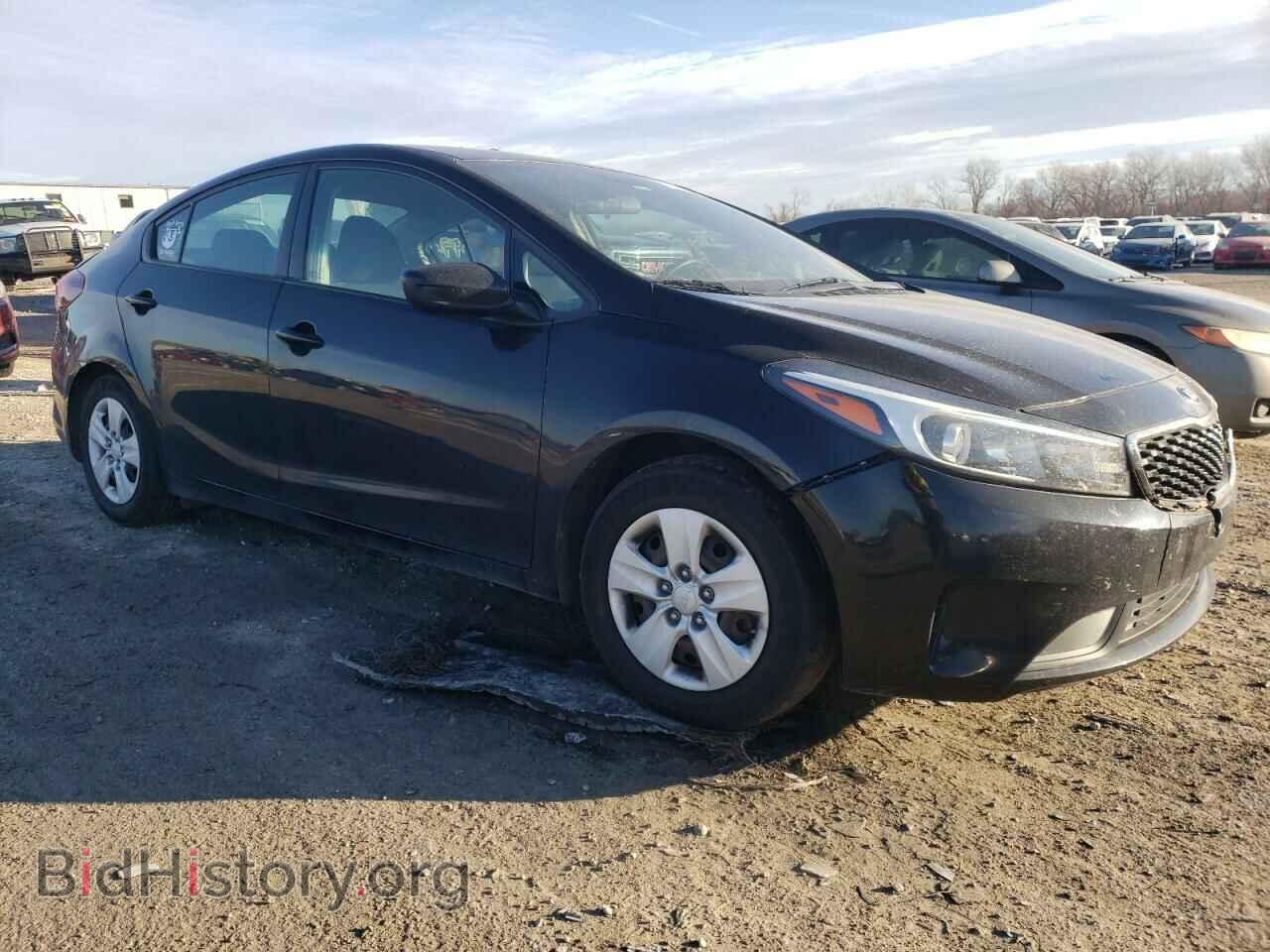 2017 KIA FORTE - VIN: 3KPFK4A7XHE088114 - Фото 4