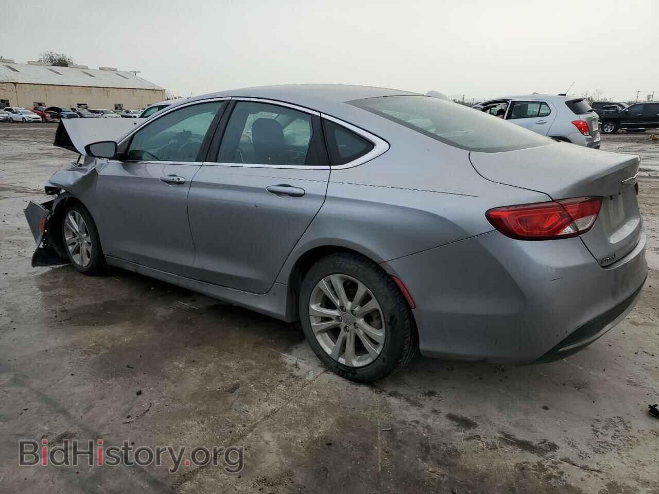 2015 CHRYSLER 200 - VIN: 1C3CCCAB2FN702438 - Фото 2