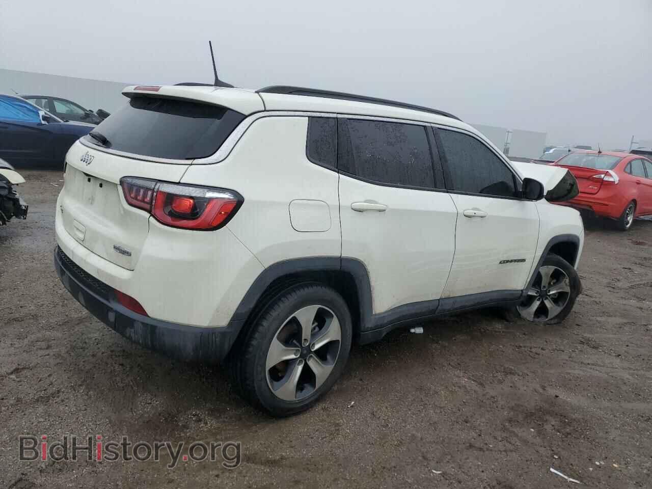 2018 JEEP COMPASS - VIN: 3C4NJDBB1JT104171 - Фото 3