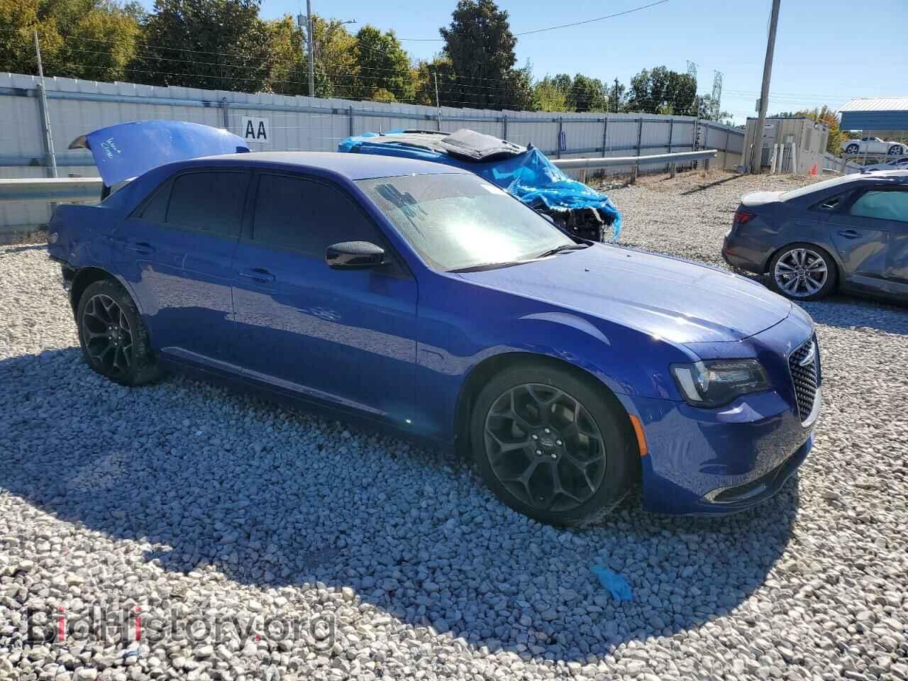 2019 CHRYSLER 300 - VIN: 2C3CCAAG7KH755896 - Фото 4
