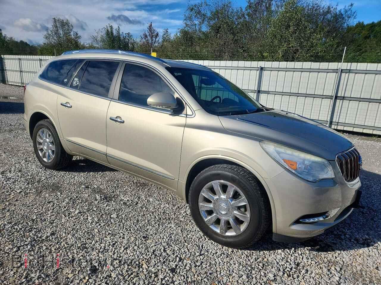 2015 BUICK ENCLAVE - VIN: 5GAKRBKD2FJ319009 - Photo 4
