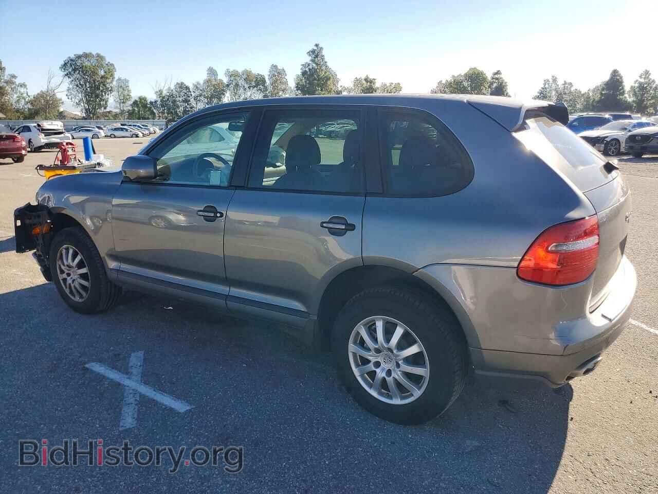 2010 PORSCHE CAYENNE - VIN: WP1AA2AP3ALA05863 - Фото 2