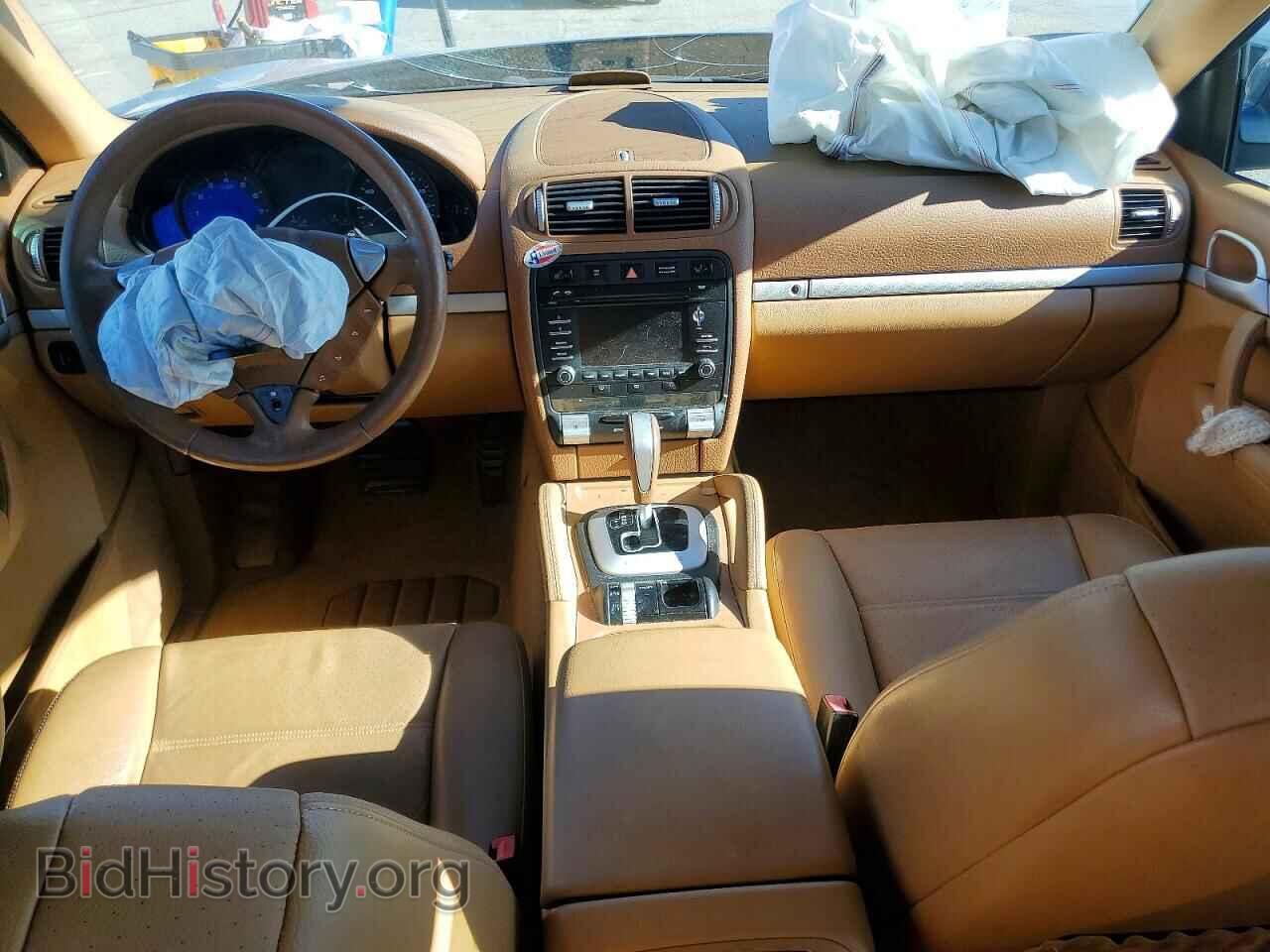 2010 PORSCHE CAYENNE - VIN: WP1AA2AP3ALA05863 - Фото 8