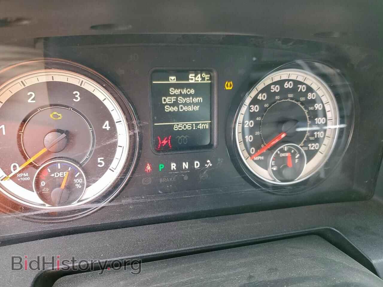 2018 RAM 1500 - VIN: 1C6RR7KM8JS230954 - Фото 9