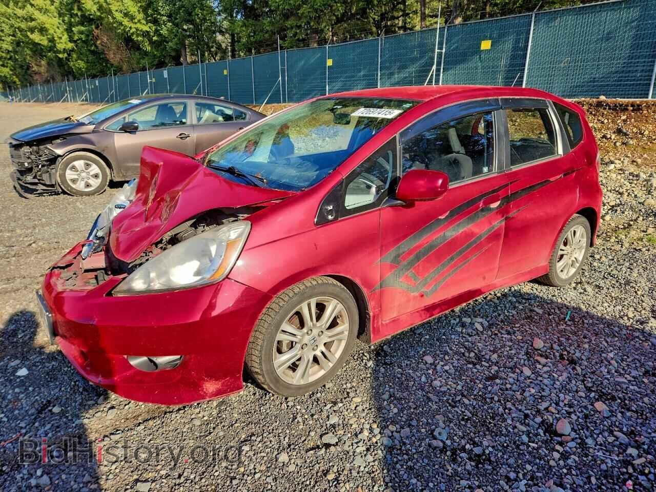 2011 HONDA FIT - VIN: JHMGE8H66BC008224 - Фото 1
