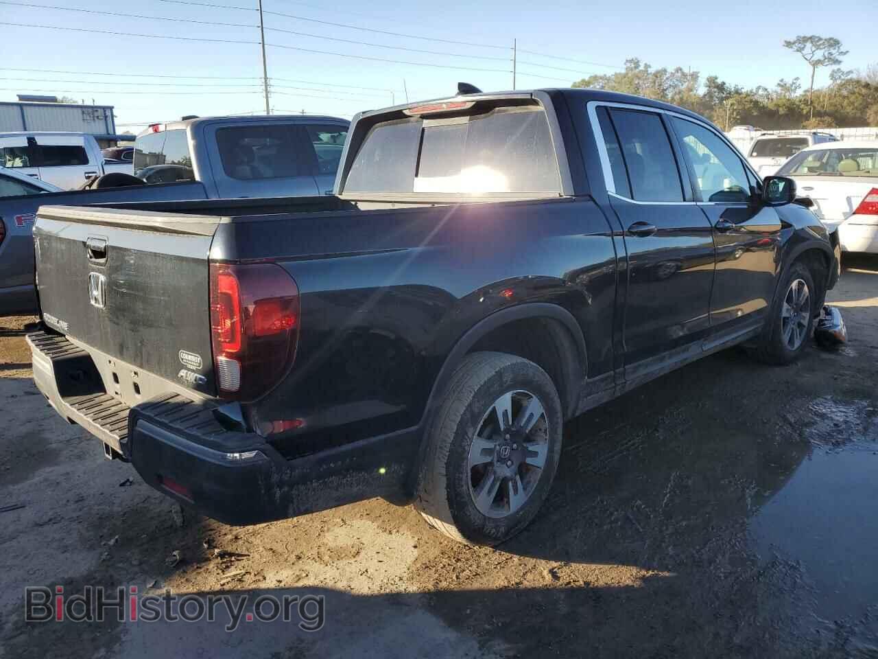 2019 HONDA RIDGELINE - VIN: 5FPYK3F52KB009683 - Фото 3