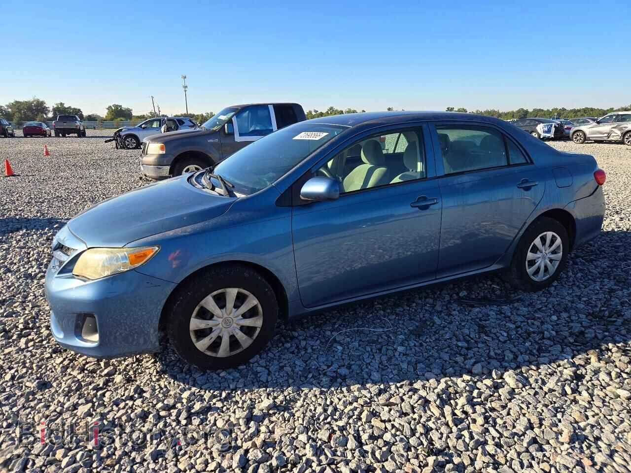 Фотография 5YFBU4EE3DP084741 - TOYOTA COROLLA 2013