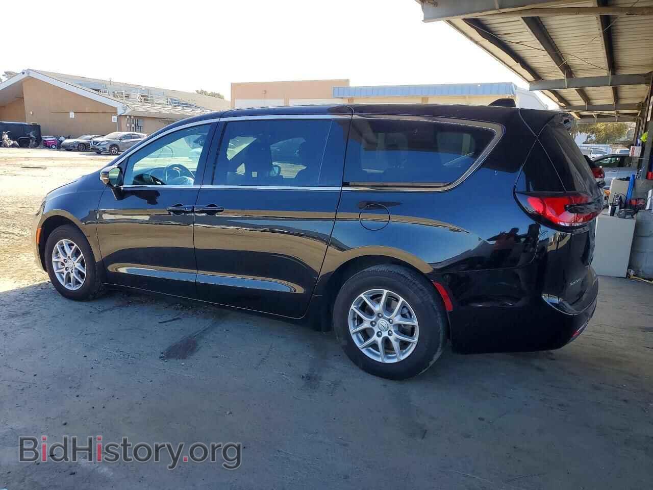 2025 CHRYSLER PACIFICA - VIN: 2C4RC1BG8SR600854 - Photo 2