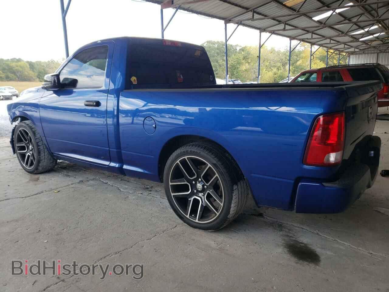 2018 RAM 1500 - VIN: 3C6JR6AT9JG181092 - Фото 2