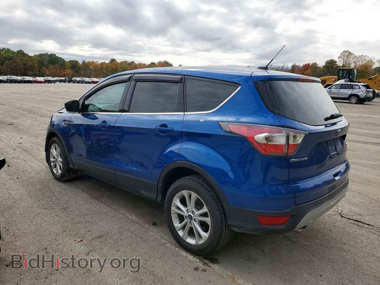2017 Ford ESCAPE (VIN 1FMCU9G97HUB02891) — фото 2 из 15