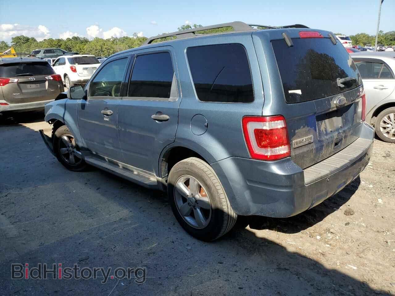 2010 FORD ESCAPE - VIN: 1FMCU0D79AKB34984 - Фото 2