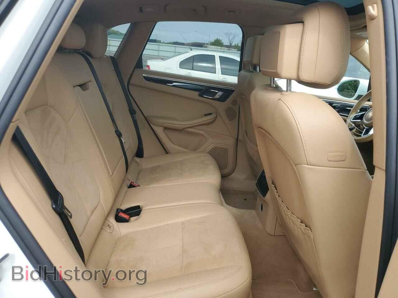 2017 PORSCHE MACAN - VIN: WP1AA2A52HLB03372 - Photo 11