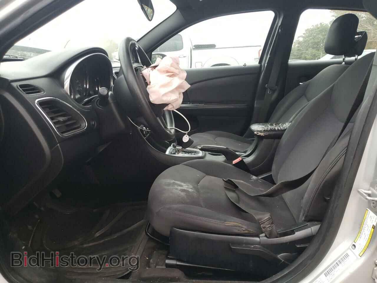 2012 CHRYSLER 200 - VIN: 1C3CCBAB7CN318077 - Фото 7