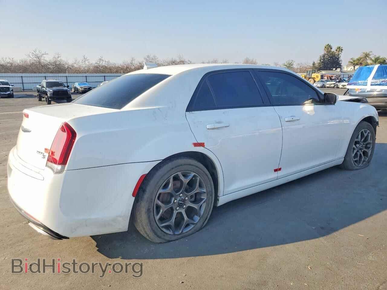 2018 CHRYSLER 300 - VIN: 2C3CCAGG5JH267794 - Фото 3