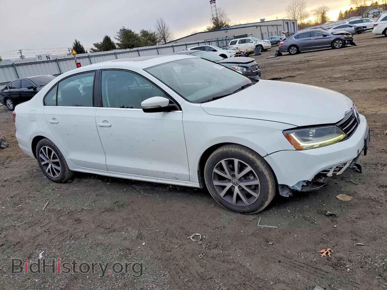 2017 VOLKSWAGEN JETTA - VIN: 3VWDB7AJ4HM376556 - Фото 4