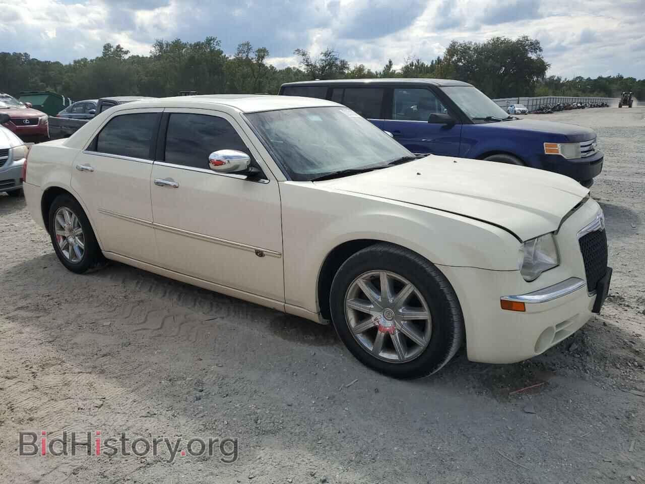 2010 CHRYSLER 300 - VIN: 2C3CA6CT6AH308696 - Фото 4