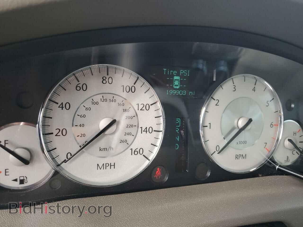 2010 CHRYSLER 300 - VIN: 2C3CA6CT6AH308696 - Фото 9