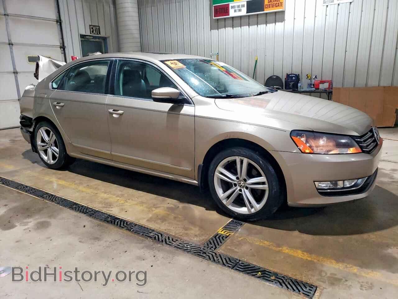 2015 VOLKSWAGEN PASSAT - VIN: 1VWBT7A33FC044757 - Фото 4
