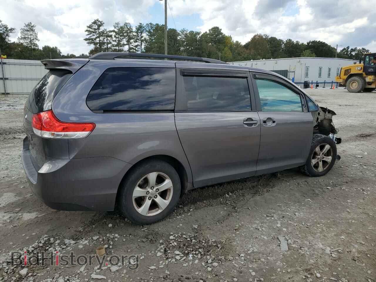 2012 TOYOTA All Models - VIN: 5TDKK3DC6CS201766 - Фото 3