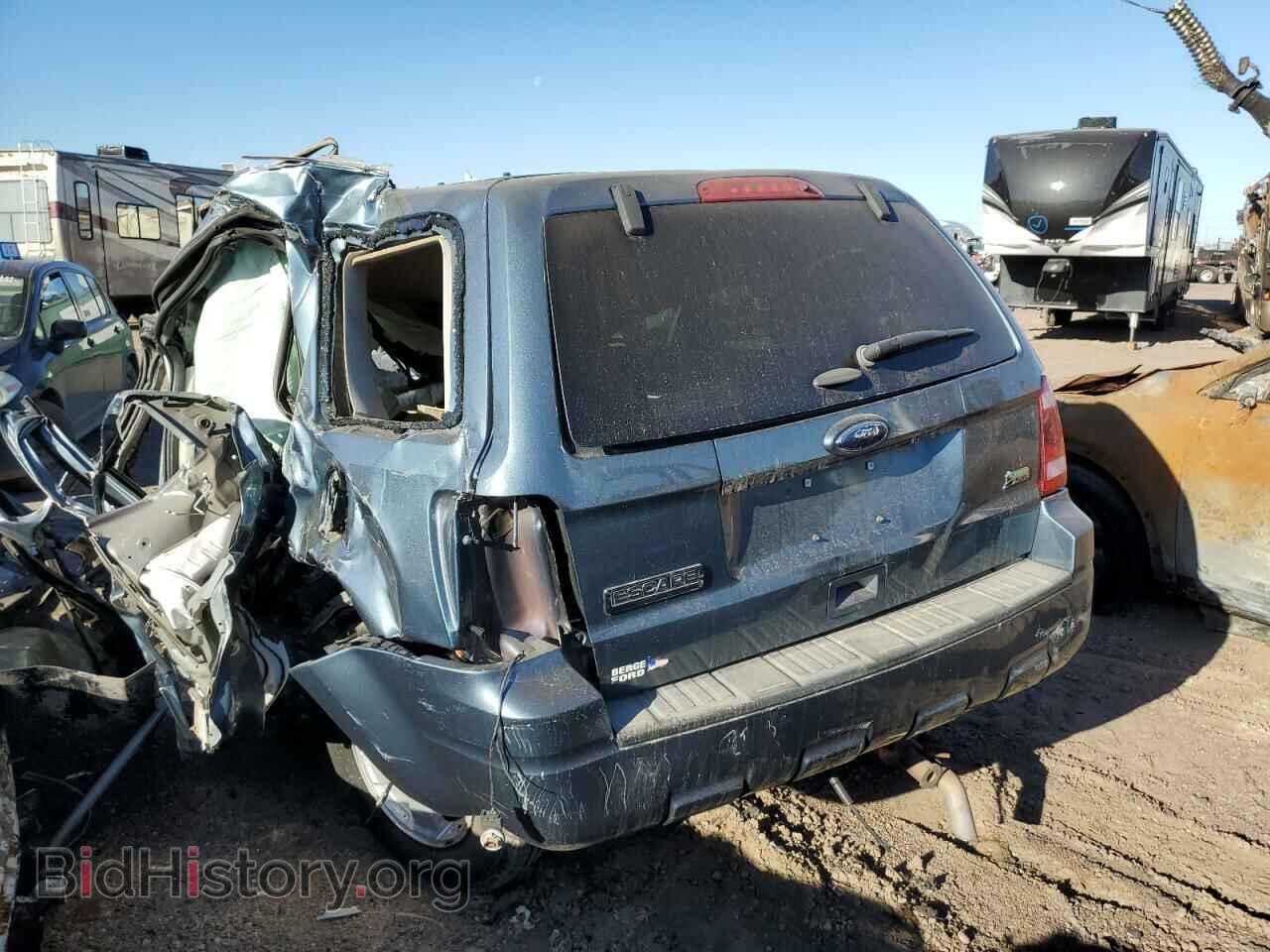 2011 FORD ESCAPE - VIN: 1FMCU0DG8BKB53236 - Фото 2