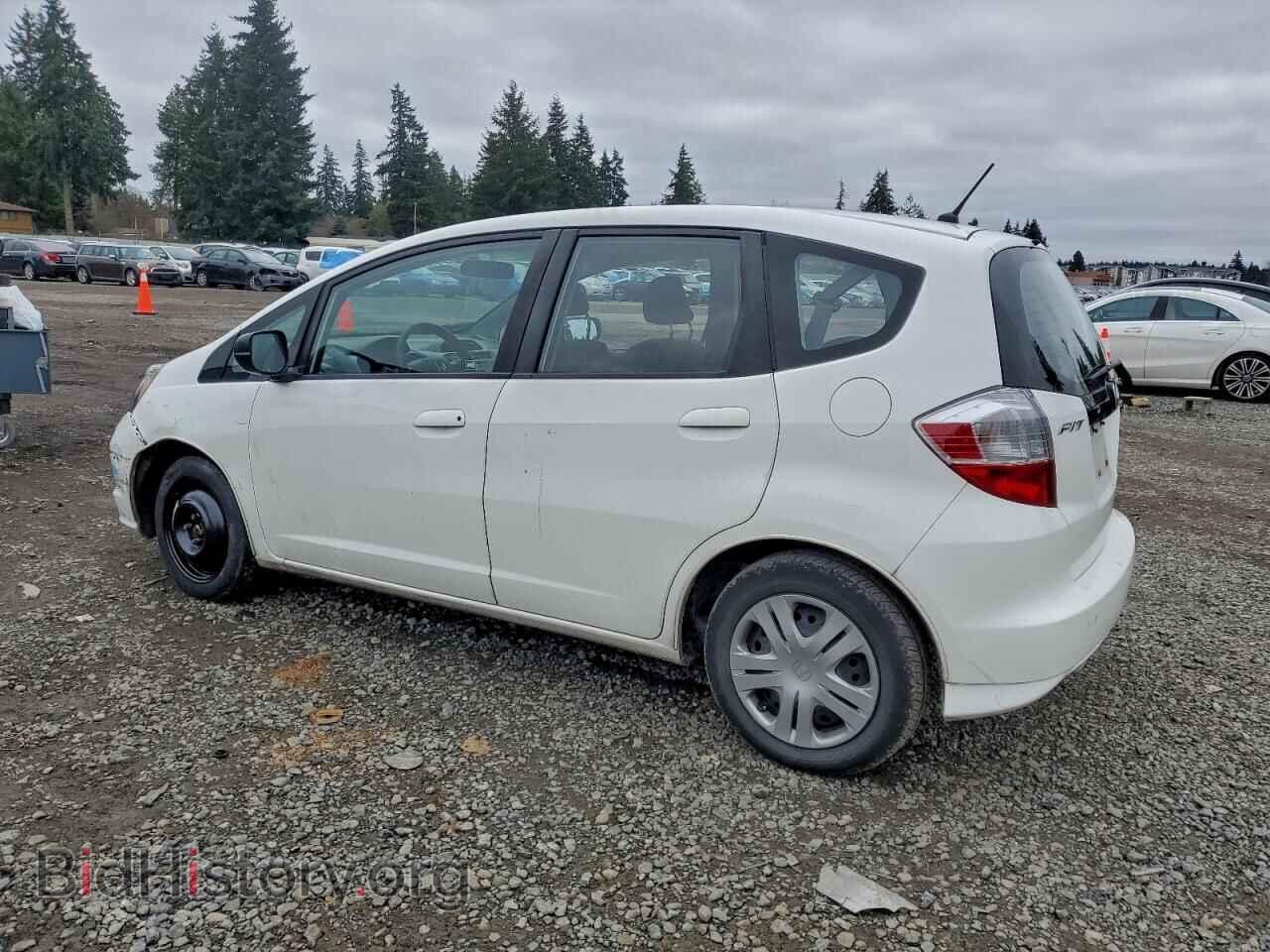 2011 HONDA FIT - VIN: JHMGE8H35BC025246 - Фото 2