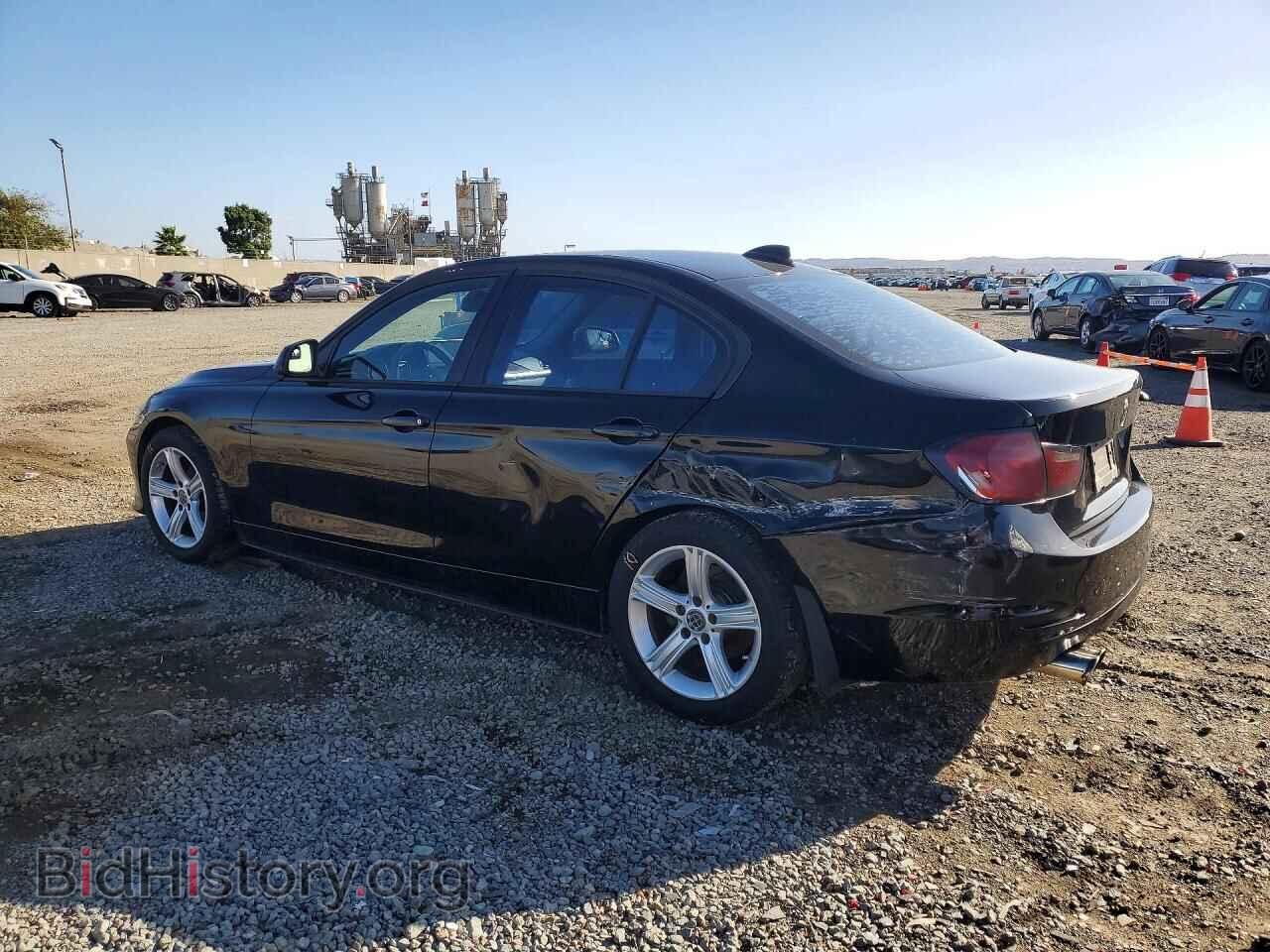 2014 BMW 3 SERIES - VIN: WBA3C1C56EK108486 - Фото 2