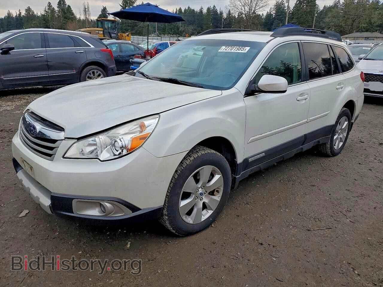 Photo 4S4BRDKC0B2438226 - SUBARU OUTBACK 2011